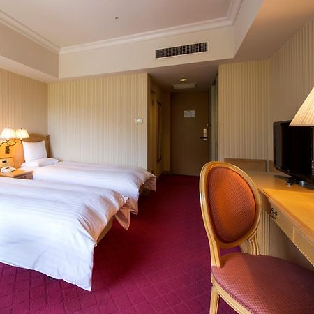 Hotel Okura Jr Huis Ten Bosch Sasebo Eksteriør bilde A room at the hotel
