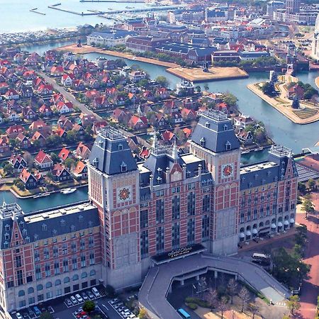Hotel Okura Jr Huis Ten Bosch Sasebo Eksteriør bilde Aerial view of the complex
